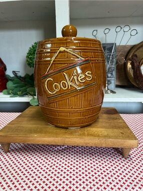 Vintage USA cookie jar brown grandma core